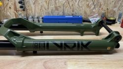 Rock Shox Lyrik ultimate charger 3.1 160mm