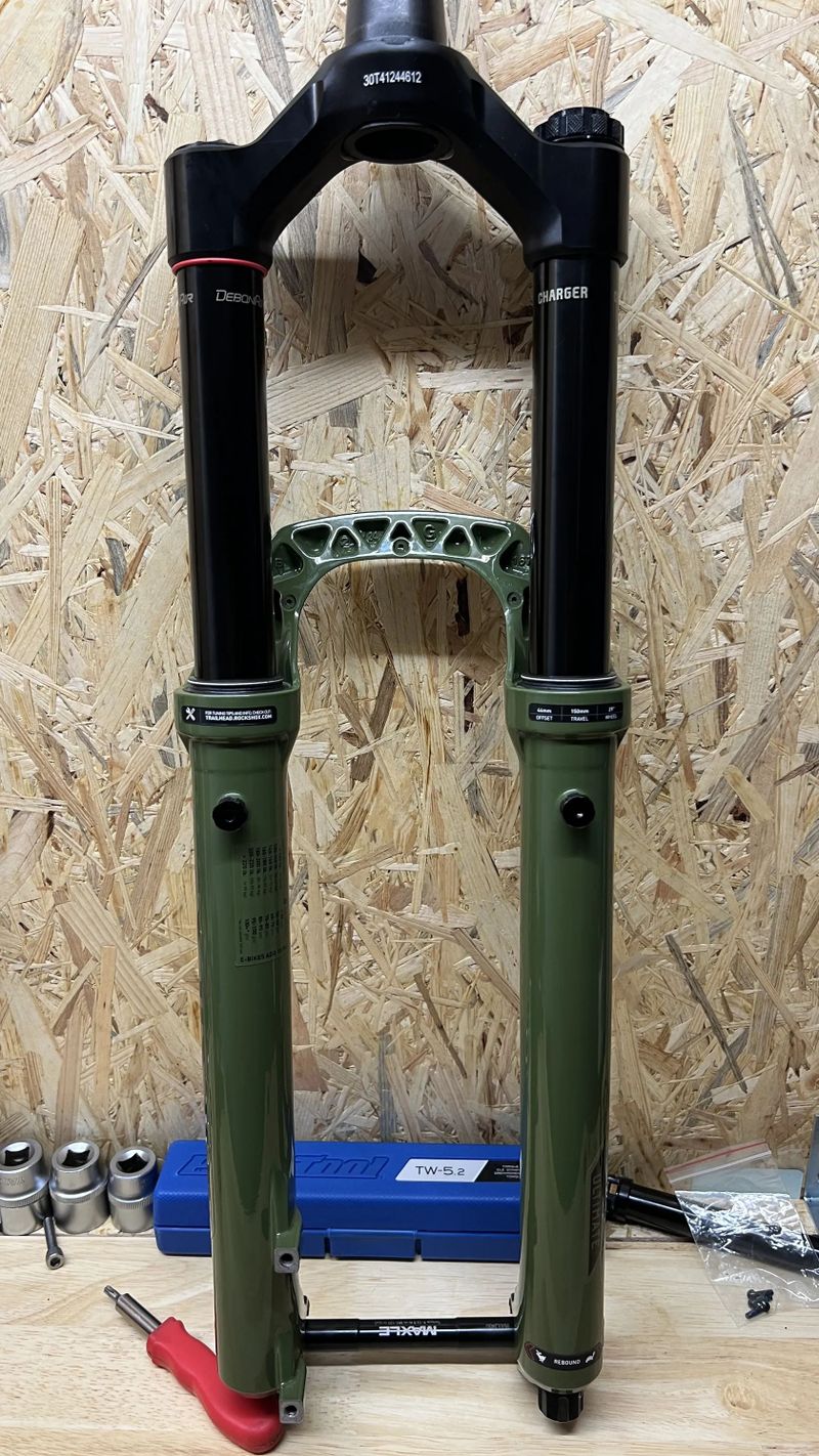 Rock Shox Lyrik ultimate charger 3.1 160mm