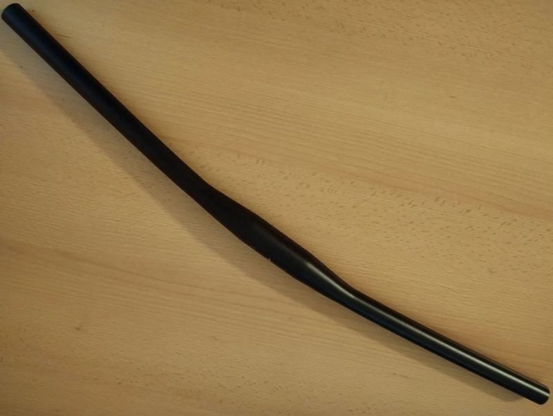 Řídítka Specialized XC Alloy Flat - L =680 mm