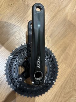 Kliky a převodníky Shimano 105 řada 5800 (172,5mm)