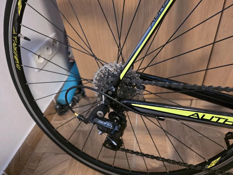 Silniční kolo Author Aura 33, vel. 54