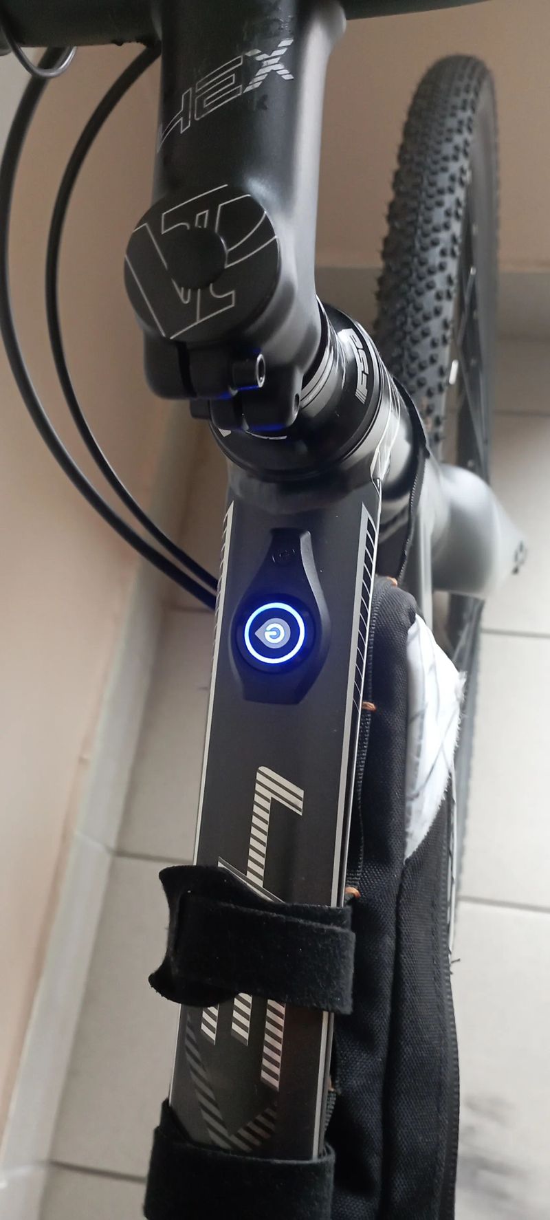 4EVER Engrave Flat rám hliník přední vidlice karbon předek pevná osa