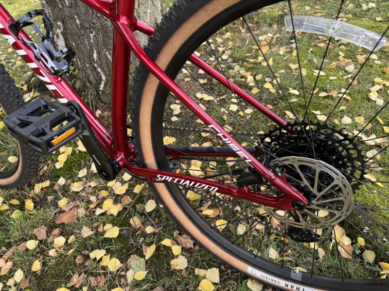 11,5kg Specialized Chisel Comp HT - najeto 300km