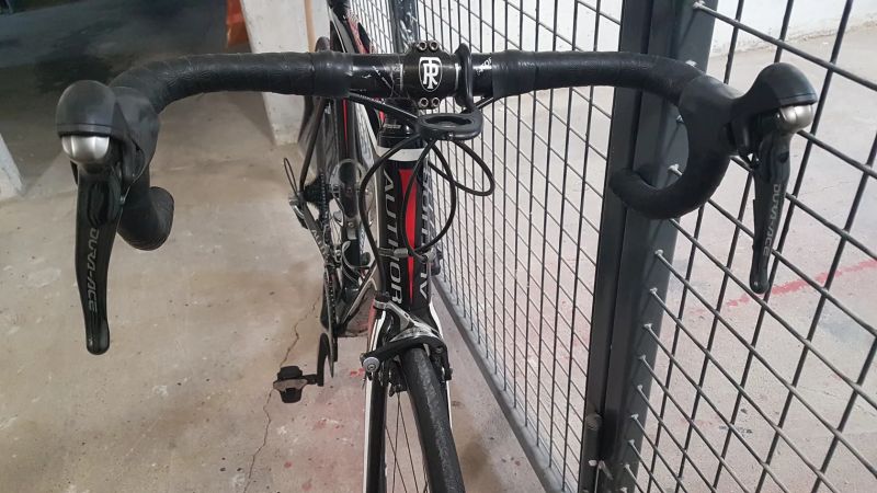 Prodám závodní kolo Author Charisma 77 včetně karbonových kol, dura ace 11s, wattmeter