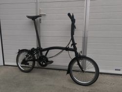 Skládací kolo Brompton C Line jednobarevné black edice, Black