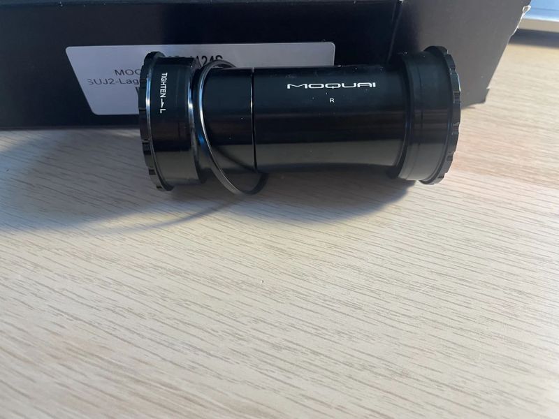 Středové složení MOQUAI