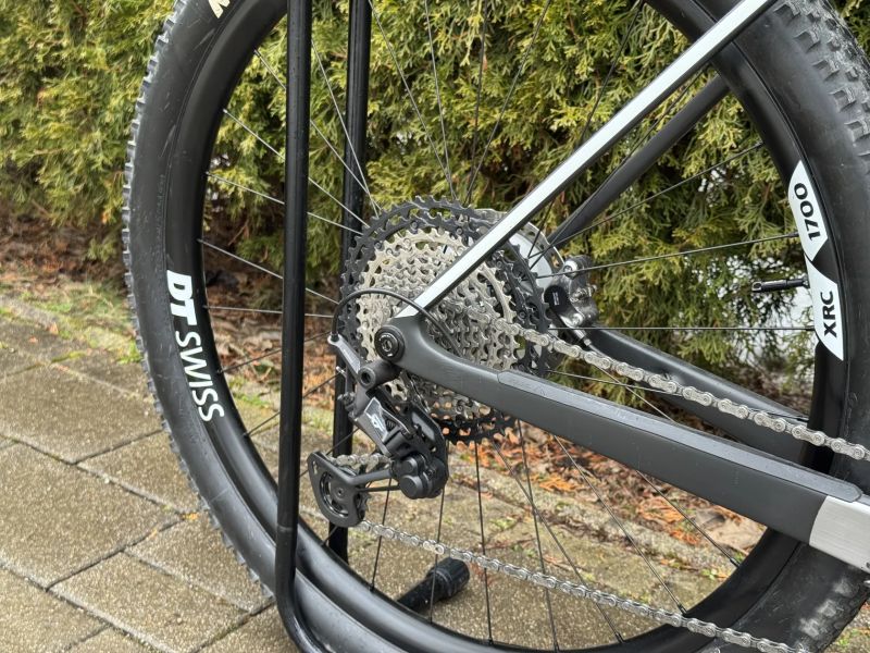 Canyon Exceed CF SLX 8