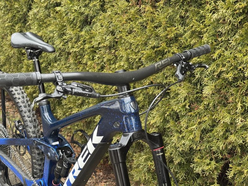 Trek Slash 9.9 XX1 AXS ProjectOne