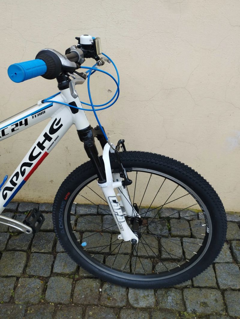 dětské kolo Apache XC24 Team, pro děti s výškou 115-155cm+dárek