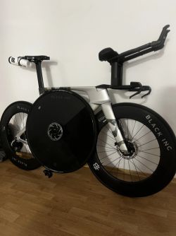 Black inc eighty + Black inc Zero 