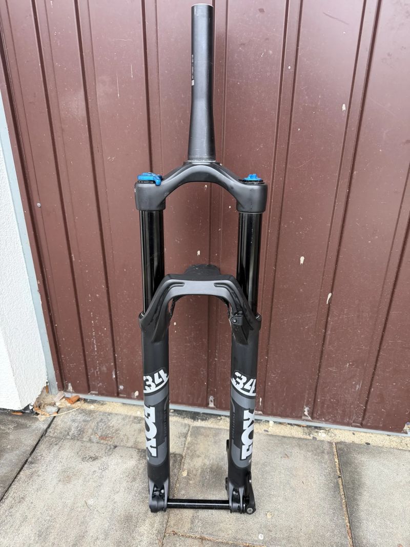 Fox Float 34 Rhythm E-tuned 29 / 27,5+