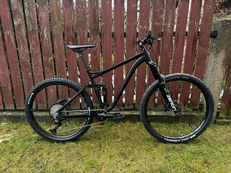 Prodám Qayron Carma Trail