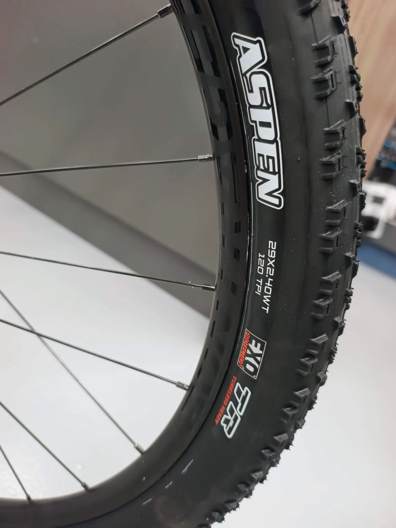 Trek PROCALIBER 9.7 GX AXS ROK 2024, vel. M/L ZÁRUKA