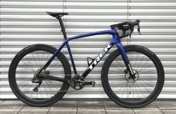 Predám Trek Boone 6 - Shimano Ultegra Di2, kolesá karbon Equator 35