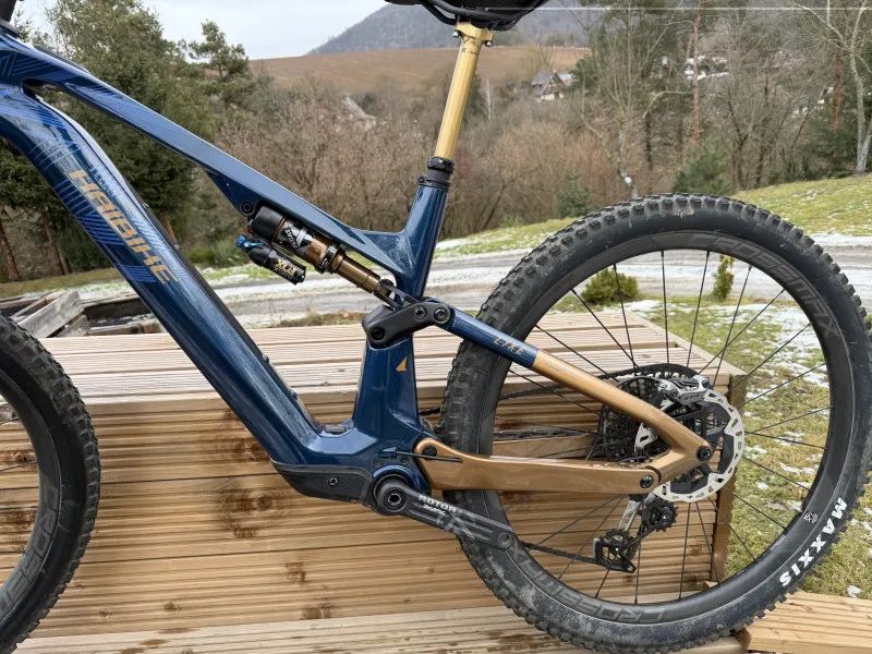Elektrokolo Haibike AllTrail 10.5 Lyke CF SE