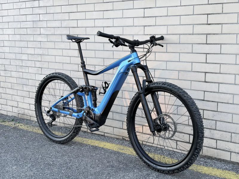 Giant Trance E+ 2 Pro, 27,5” vel. L, roku 2019