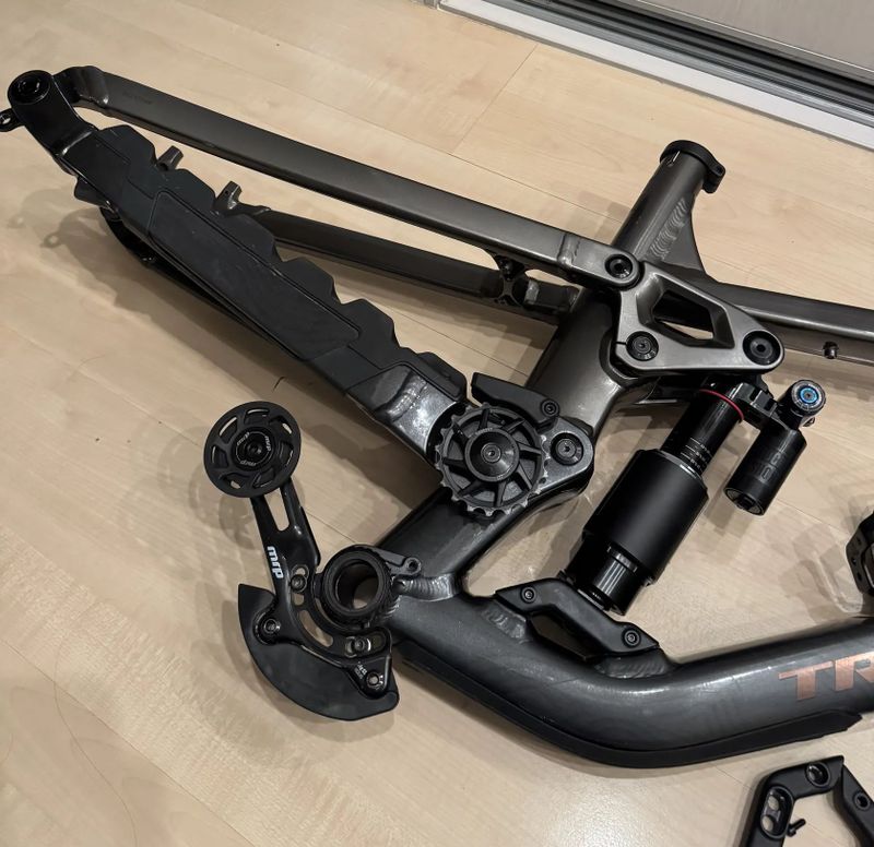 Rámová sada Trek Slash 9 vel.L