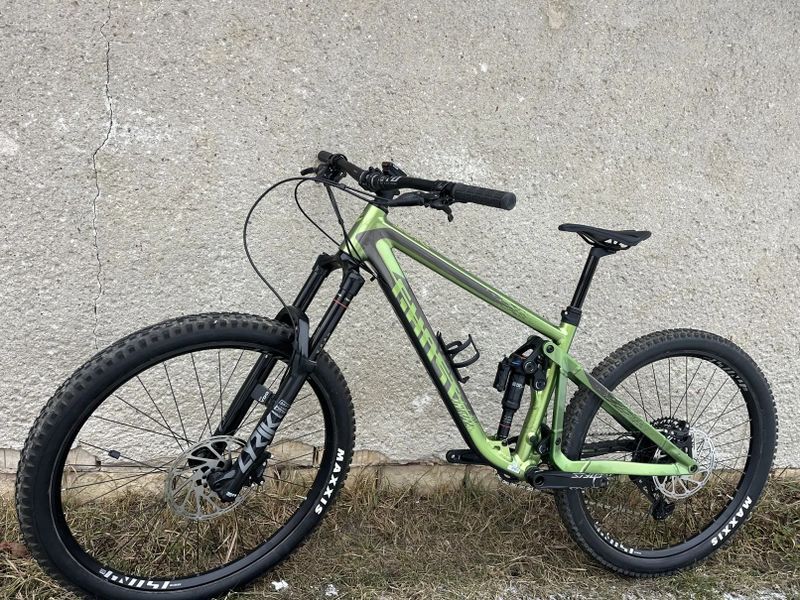 Ghost Riot AM Universal S