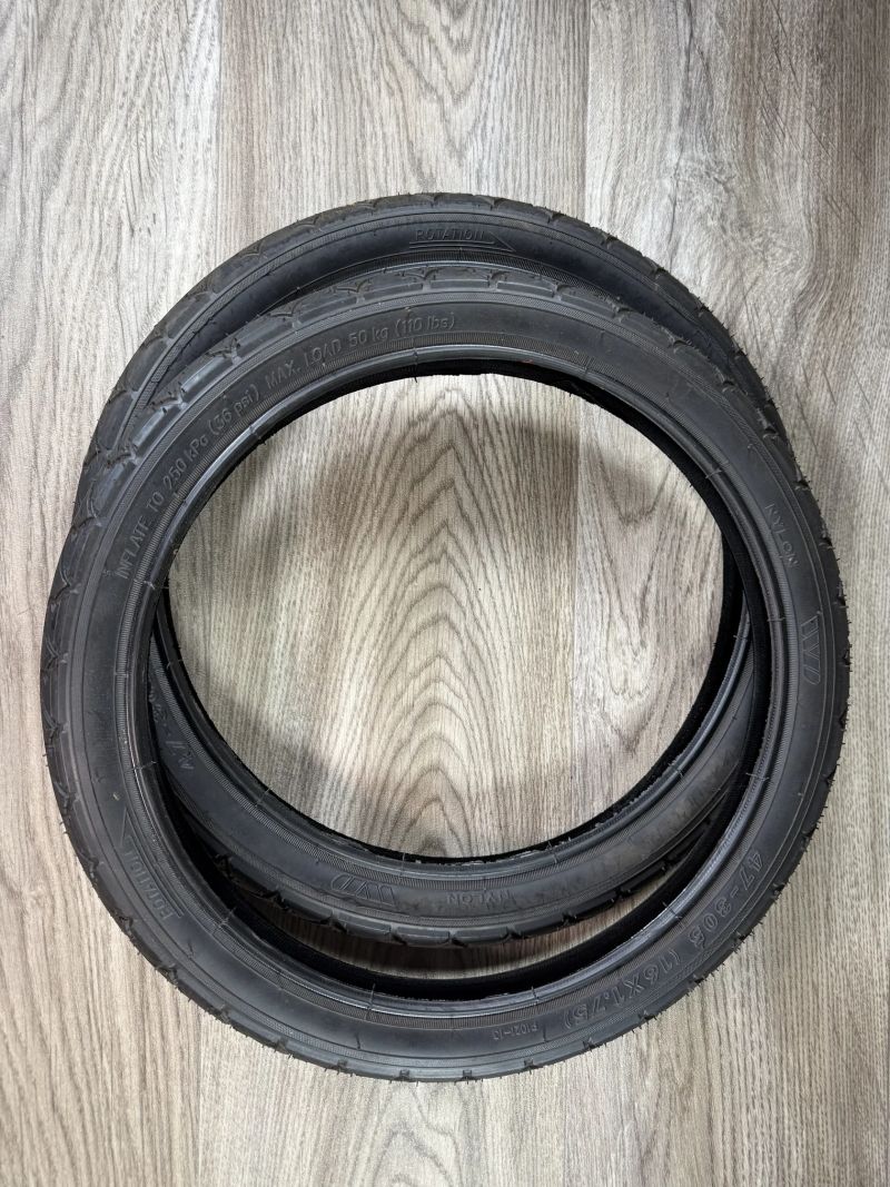 Dětský plášť 16 x 1,75, 2ks, zánovní.