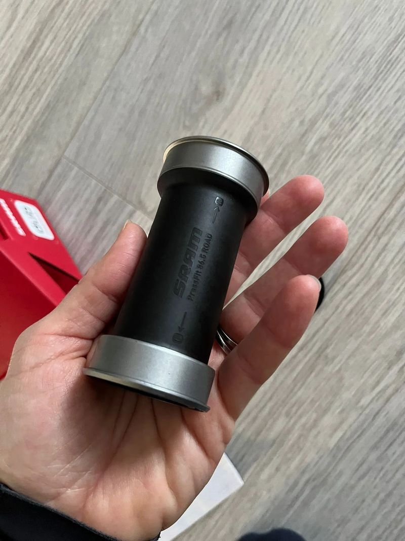 střed Sram BB DUB PF 86.5 ROAD 