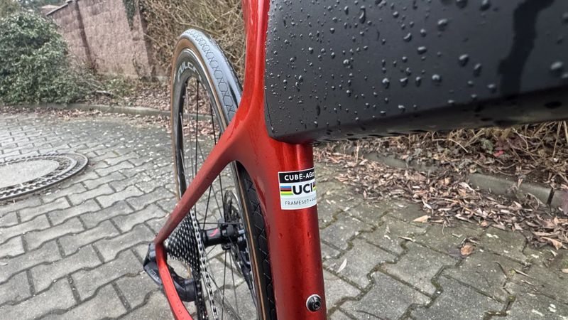 Cube Agree C:62 vel. 53 ( postava 175 - 177cm )