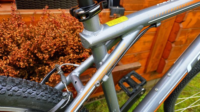 Dětské horské kolo 26" GT Aggressor 2.0 velikost M 160-176cm. 