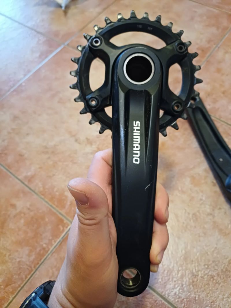 Shimano CF MT610 32z