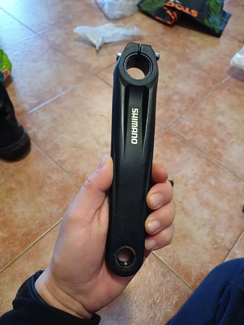 Shimano CF MT610 32z