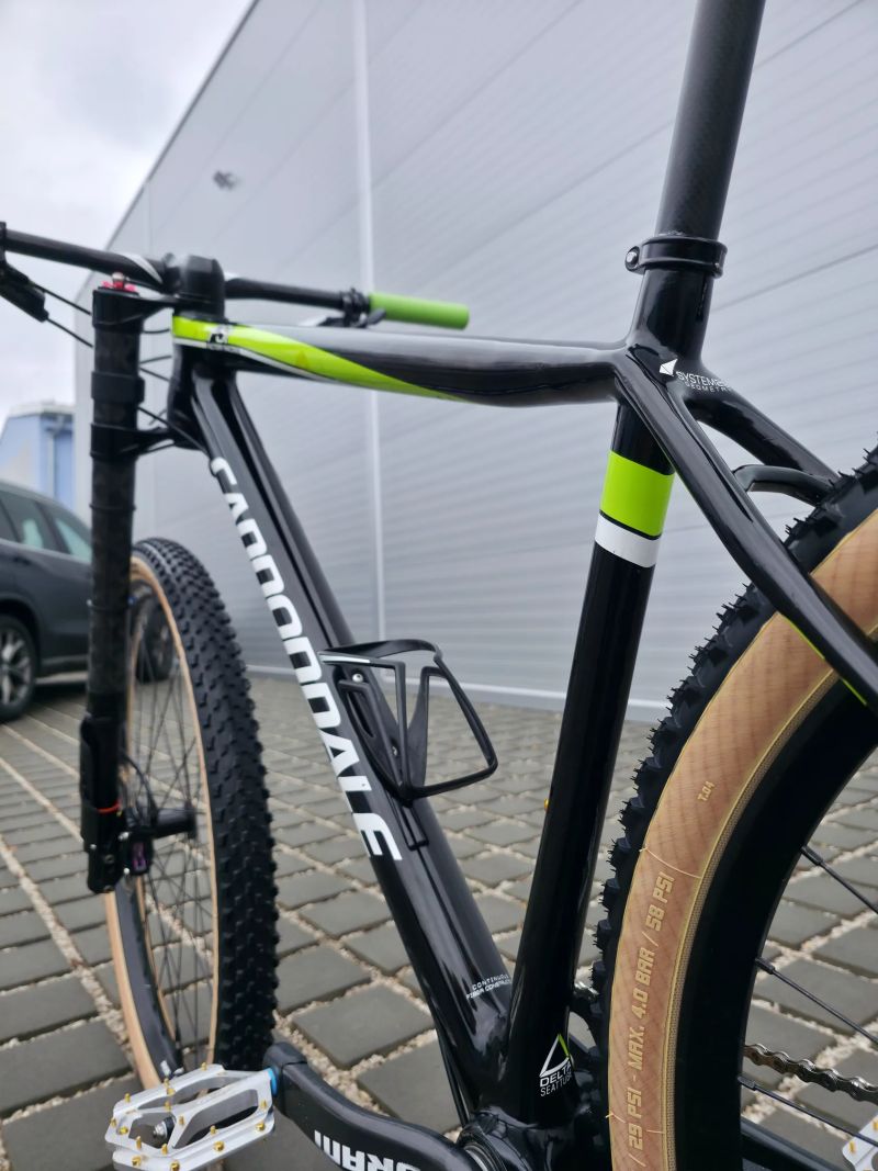 Cannondale F-Si 29″ Carbon Hi-Mod Team velikost L / Lefty 2.0 Carbon / SRAM GX Eagle 1x12