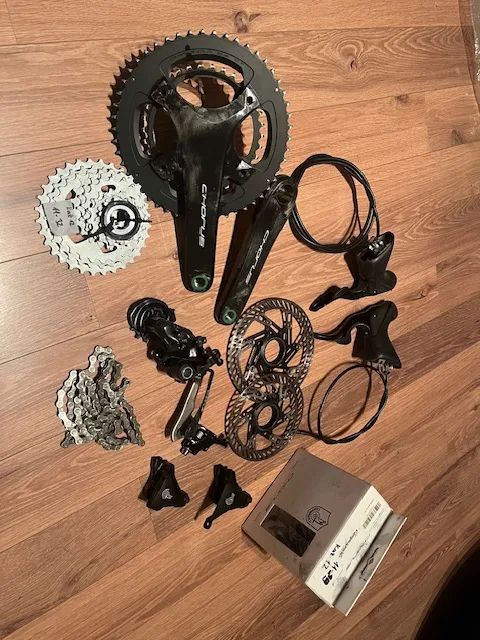 Prodám sadu Campagnolo Chorus 12x2 