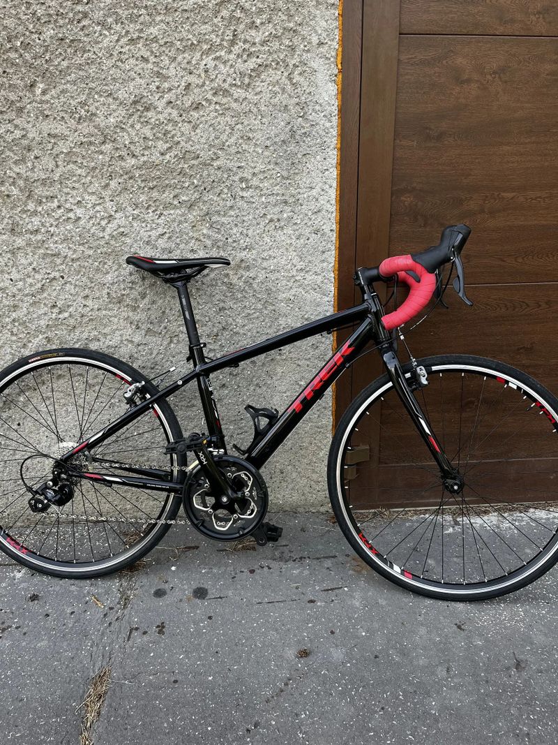 Dětské silniční kolo TREK