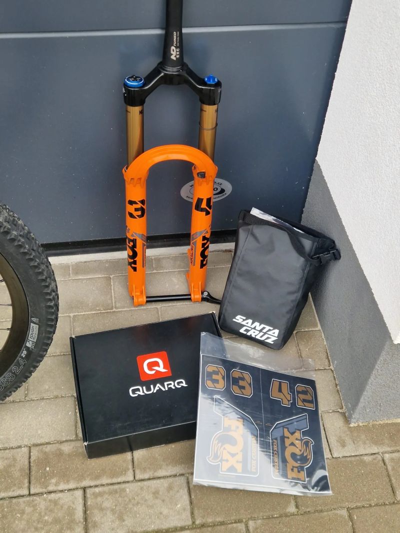 Santa Cruz Tallboy s vidlicí Fox 36 nebo 34