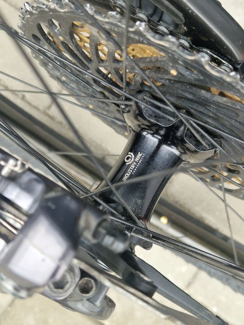 Santa Cruz Tallboy s vidlicí Fox 36 nebo 34