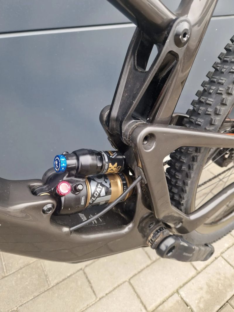 Santa Cruz Tallboy s vidlicí Fox 36 nebo 34