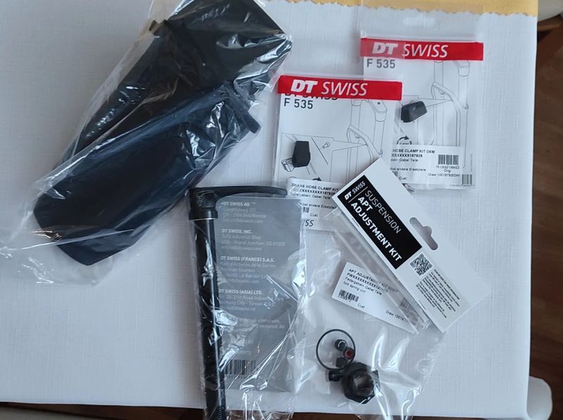 Vidlice DT Swiss F535 One 29