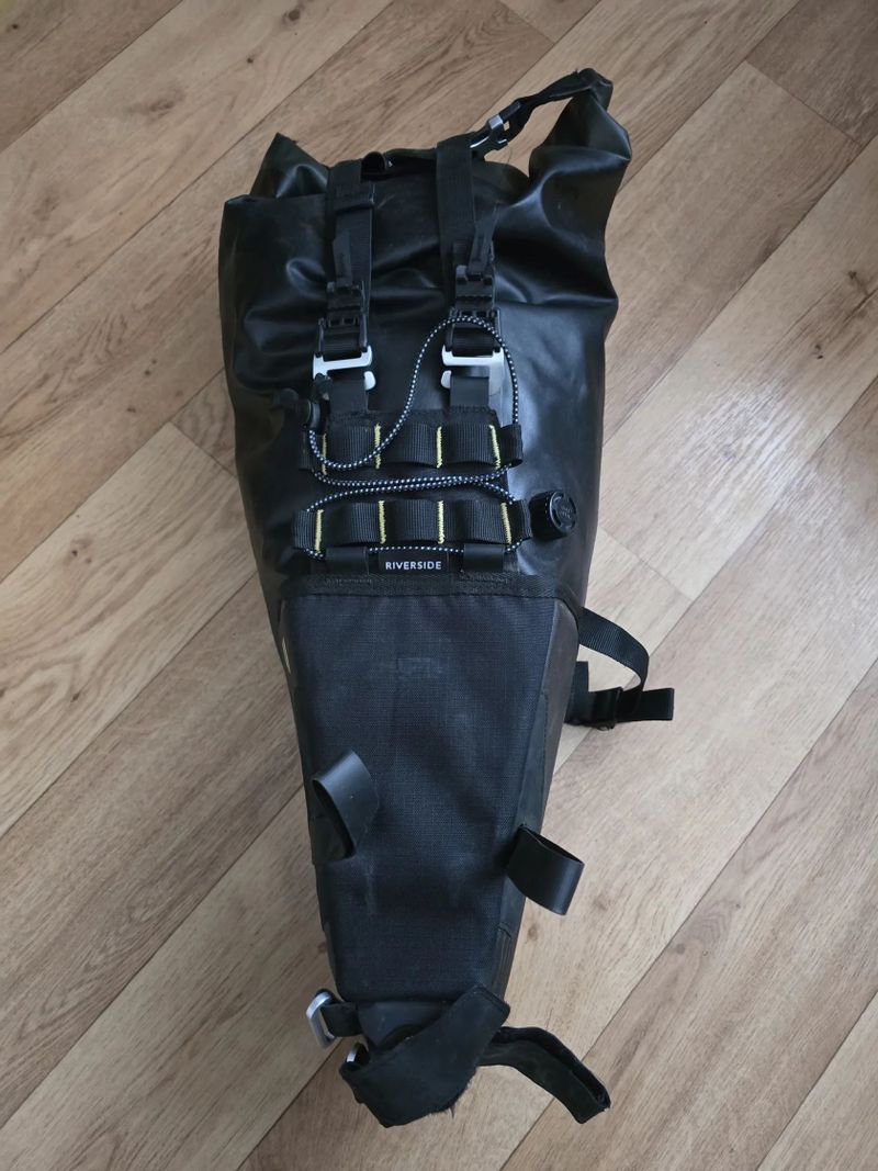 Podsedlová brašna na bikepacking s ventilem - Decathlon