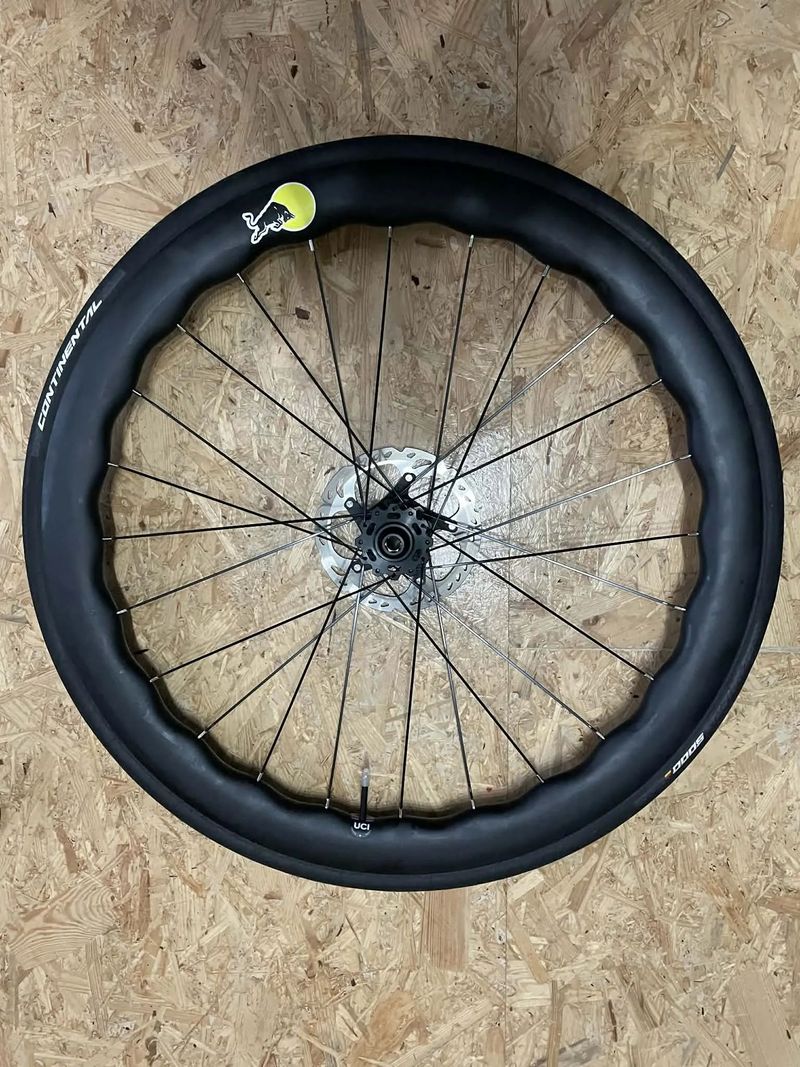 Karbonová silniční kola 50 mm - disk z kola TT-X42