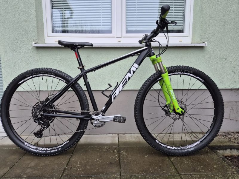 Kolo Force 29, vel. M/17", převody 1x12