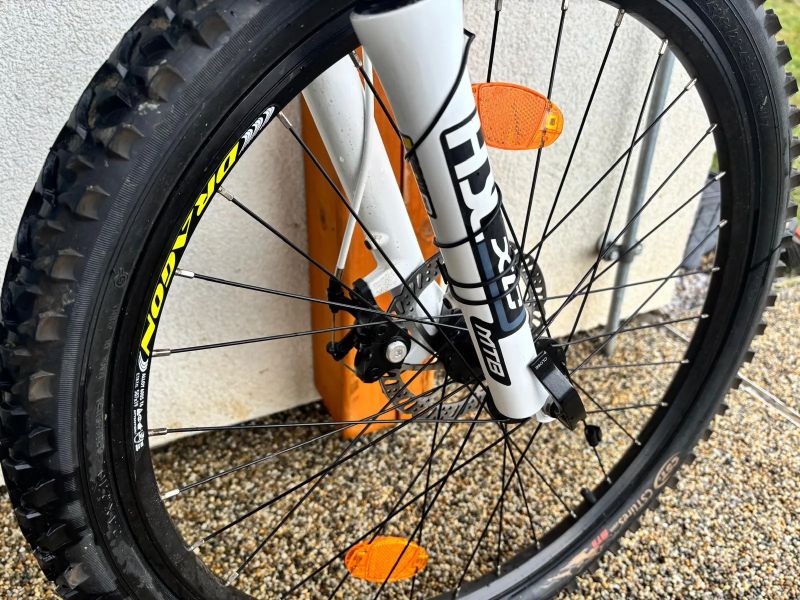 Horské kolo Head LEON 24 - ve TOP stavu