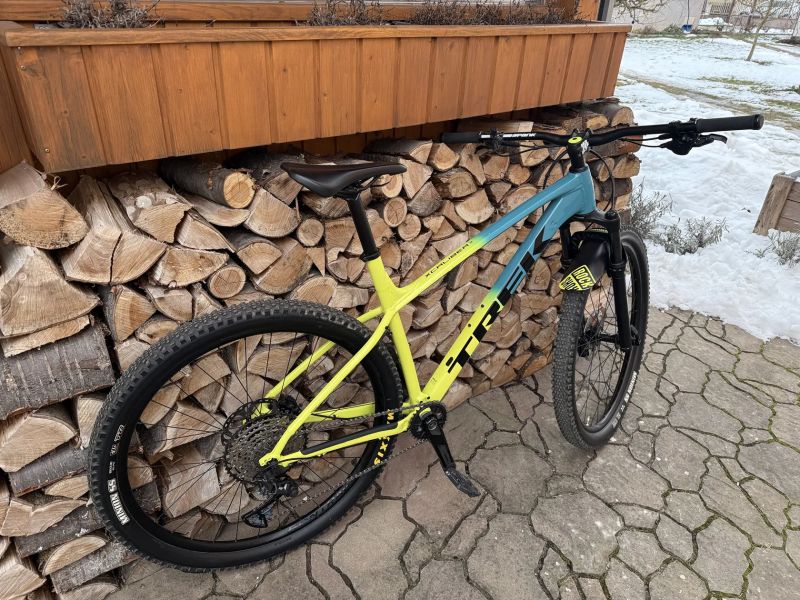 Trek xcaliber 9