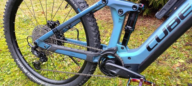 29" Cube Stereo Hybrid 140 HPC ABS 750 - karbon 