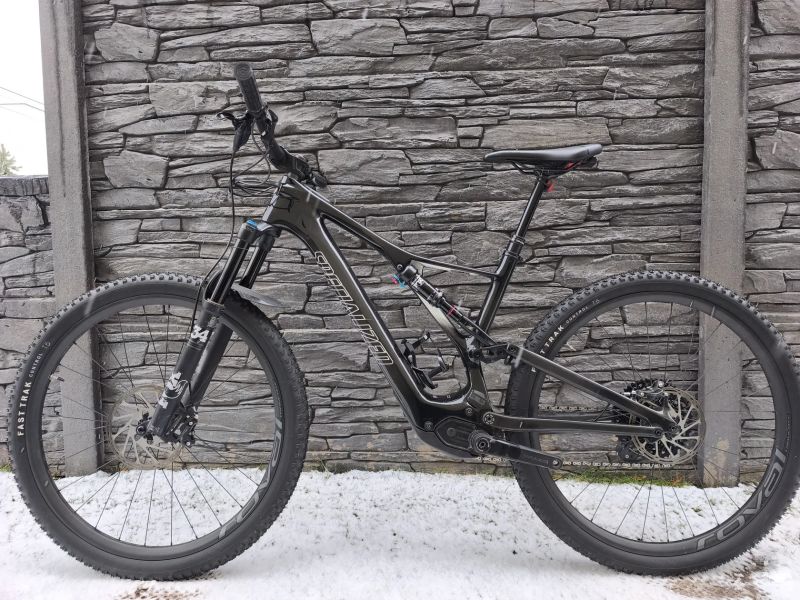 Elektrokolo Specialized Turbo Levo sl, karbonová kola, axs