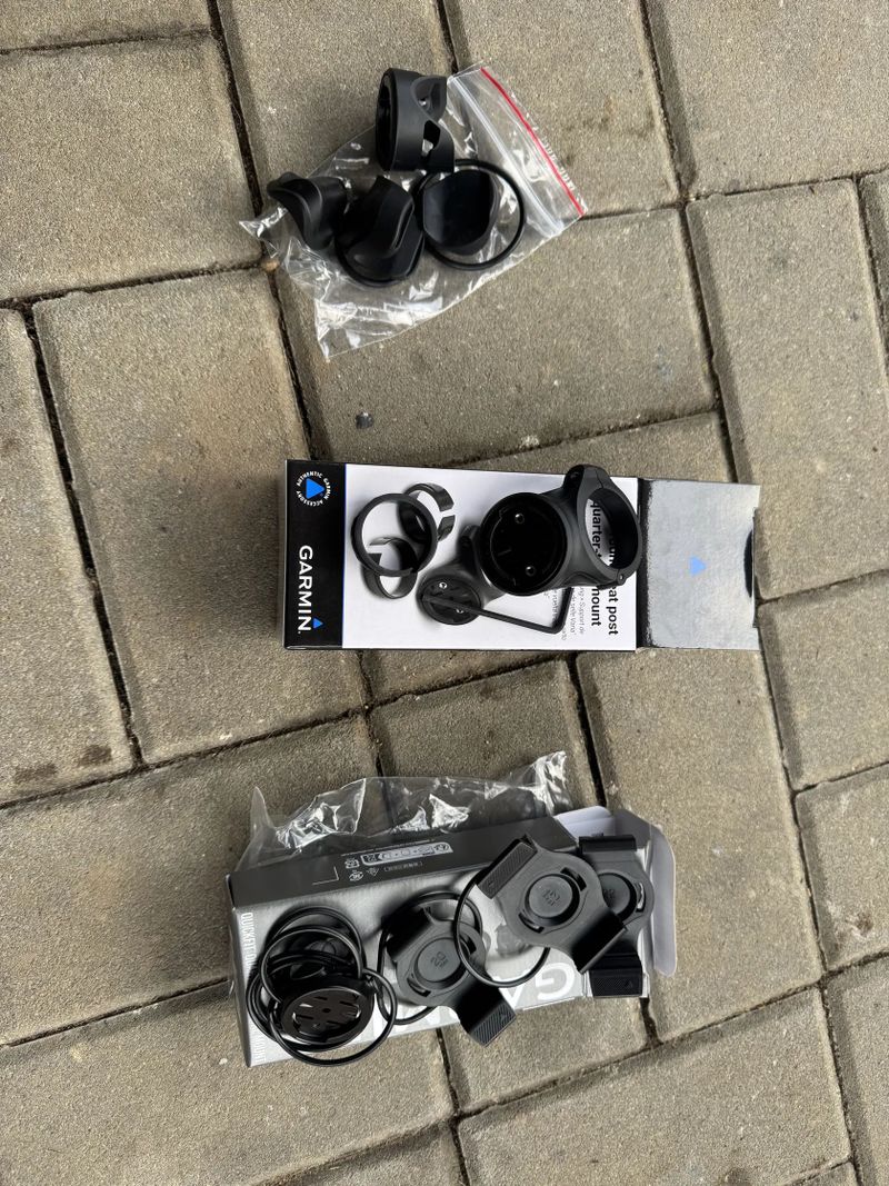 Garmin různé držáky