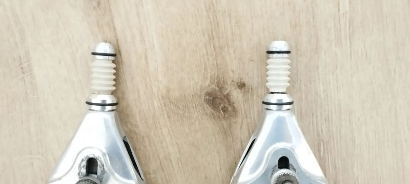 Prodám brzdové čelisti Campagnolo Delta