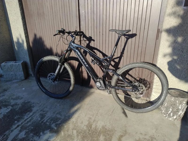 Celoodpružené elektrokolo Raymon TrailRay 160E 9.0 SE