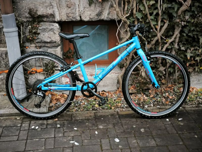 Prodám lehké dětské kolo Superior Fly 24