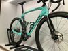 Bianchi Oltre XR3, Ultegra Di2, karbonová kola - 100%ní stav