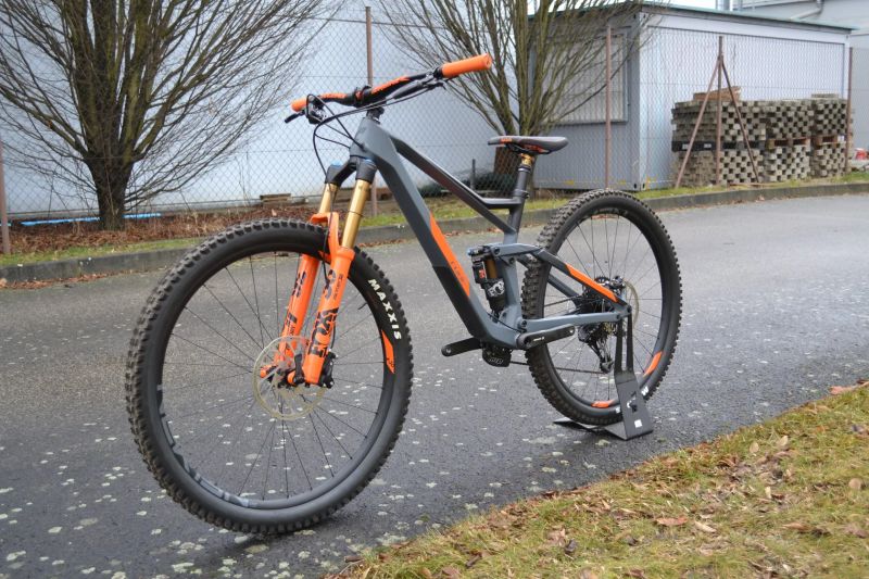 Cube Stereo 150 C:68 TM 29 (M) Stav Nového 