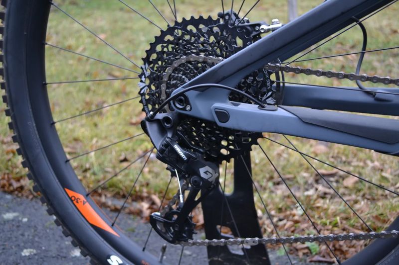 Cube Stereo 150 C:68 TM 29 (M) Stav Nového 