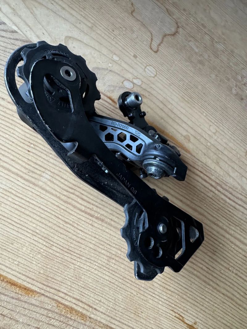 Shimano 105 11s RD-R7000 GS ramínko